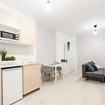 Taczaka Apartments Center